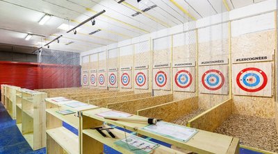 레 코녜 - 도끼 던지기 (레 코녜 - 랑세 드 아슈)